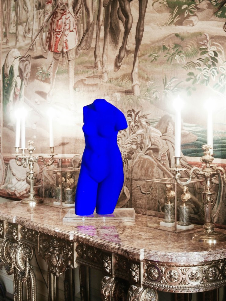 YVES-KLEIN-EXHIBITION-8